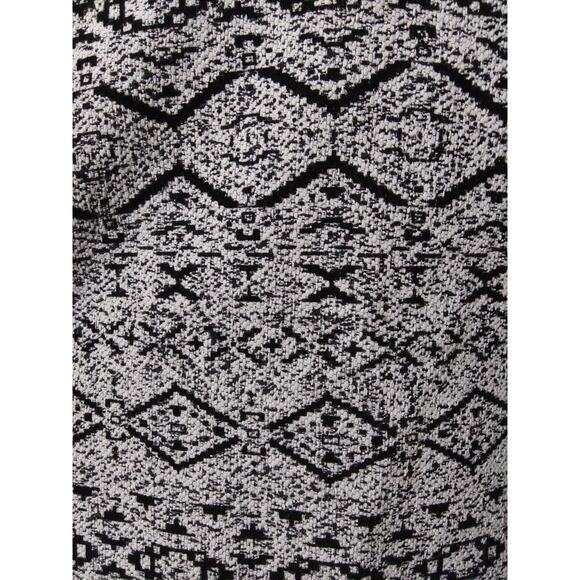 FRNCH Boxy Open Front Tribal Print Blazer Pockets Lined 3/4 Sleeve Size Medium - Picture 2 of 9